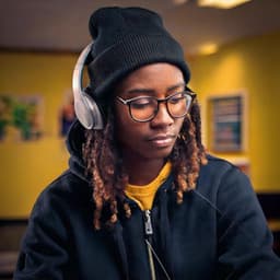 Chill Flow: Relaxation through Hip Hop Beats - Lofi Radiance