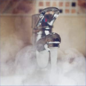 Running Water from Spouts, Spickets, and Faucets for Background Sounds and White Noise - White Noise Meditation Spa