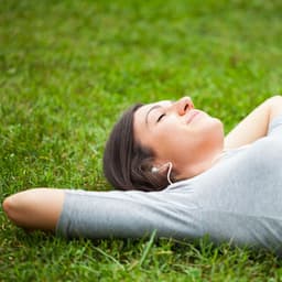 Rainy Relaxation Interlude: Piano's Graceful Elegance - Nature and Rain