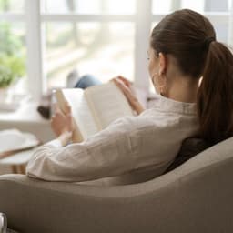 Gentle Calm: Music for Stress Relief and Relaxation - binaural field