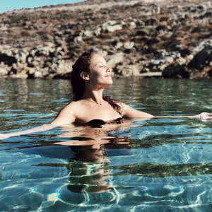 Binaural Dreamland: Waters Relaxation Serenity - Relaxing Water Sounds