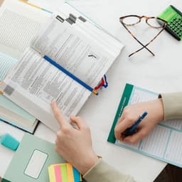 Study Lofi Notes: Soothing Tunes for Thoughtful Comprehension - Study Radiance