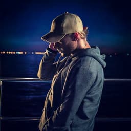 Hip Hop for Night Unwinding - Calm Relaxing Moments