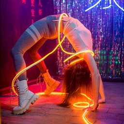 Unwind Your Mind with Hip Hop Beats - Happy Afternoon Music