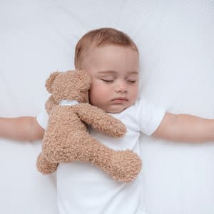Calm Baby Sleep with Soft Lullaby Music - Baby at Night