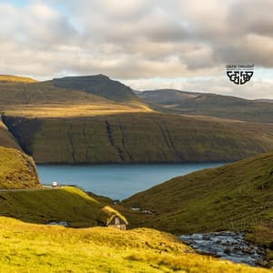 Green Isle of Tir Na nÓg - Celtic Chillout Relaxation Academy