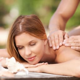 Water's Dreamland: Binaural Calm Massage Serenity - Calma Music