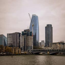 9PM Vibes: Comedown Slow - 16 Bit Serenity