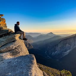 Flujo Armónico: Paisajes Sonoros Suaves - Sonido de Lluvia ASMR