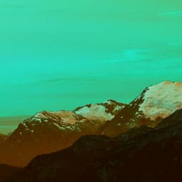 Calm Bgm for January Surprises - Deluxe Cafe Music