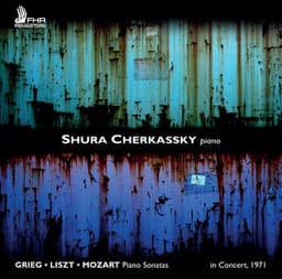 Shura Cherkassky in Concert - Shura Cherkassky