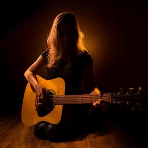 Música De Guitarra: Rasgueos Radiantes De Medianoche - Musica Relajante de Guitarra Playlist