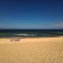 Beautiful Girl from Poland - Jazzy Coffee