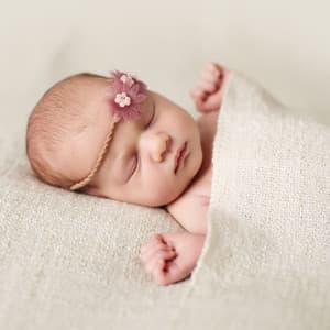 Calming Baby Dreamscapes: White Noise and Crystal Singing Bowl Harmony - White Noise Lullaby