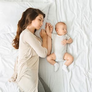 Silent Nights: A Serene Baby Lullaby for a Peaceful Sleep - Happy Baby Lullaby Collection