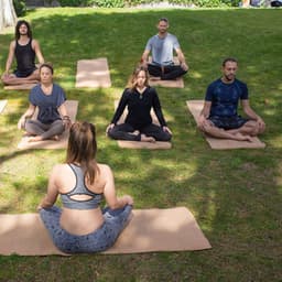 Zen Quest Meditation: Relaxing Ocean Chill Sound Melodies - Zen Music Academy