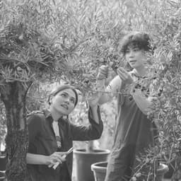 Exquisite Background for Anxiety - Reading Music