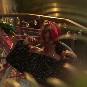 Retro Vibes: Chillwave Synths for Relaxing Mood and Nostalgic Evenings - Chillout Sound Festival