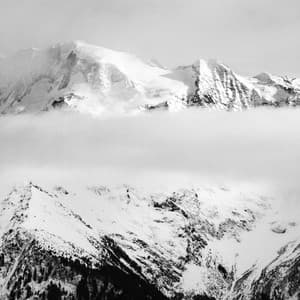 White Womb Sound - Relaxing Sounds of Nature White Noise Waheguru