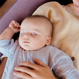 Dreamy Starlight: Baby Lullaby Melodies - Enchanted Baby Smile