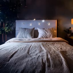 Armonías Tranquilas Lofi Para Un Descanso Profundo - Doblar