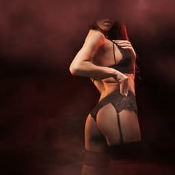 Sexual Flames: Relaxing Tantric Fire Meditation Music at the Fireplace, Cozy Ambience for Romance and Relaxation - Tantric Sex Background Music Experts