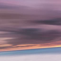 10 Contemplations: Powerful Visions - between waves