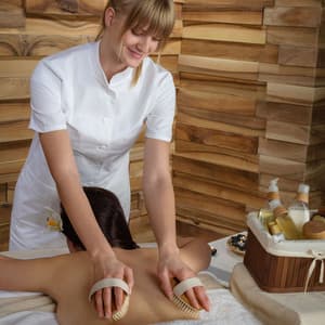 Rooftop Spa Symphony: Nature's Blissful Rain Retreat - Rain Man Sounds