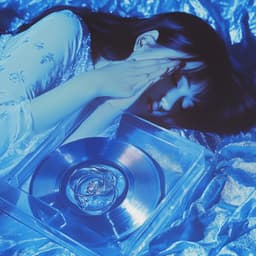 Regndråbens Refleksion: Livets Skatkammer i Vandkunstens Spejl - Insomnia Cure Maestro