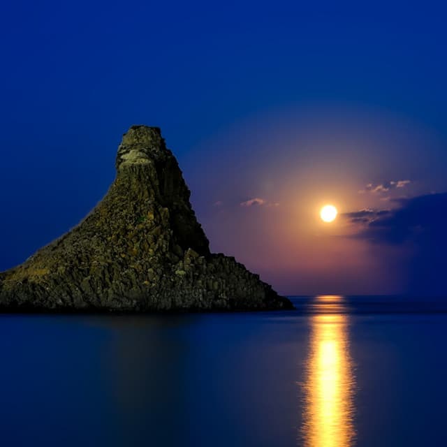 Soulful Melodies to Relax - Music to Relax in Free Time