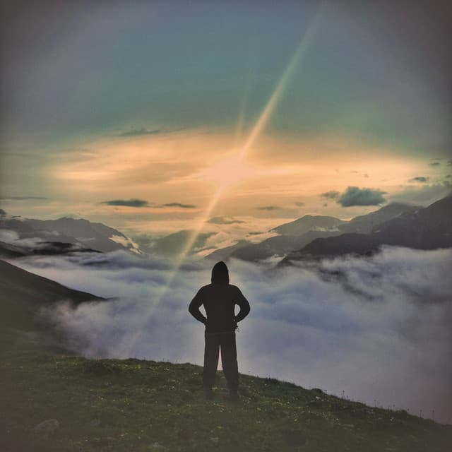 HIKING - John N4ture