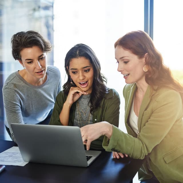 Piano Key of Efficiency: Rainy Work in Tranquil Rhythms - Piano Keys