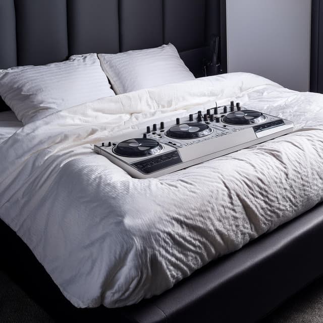 Flujo De Medianoche: Música De Hip Hop Para Dormir - Sueños profundos