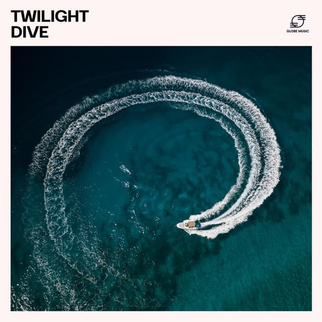 Twilight Dive: Chill Deep House Beats - Deep House