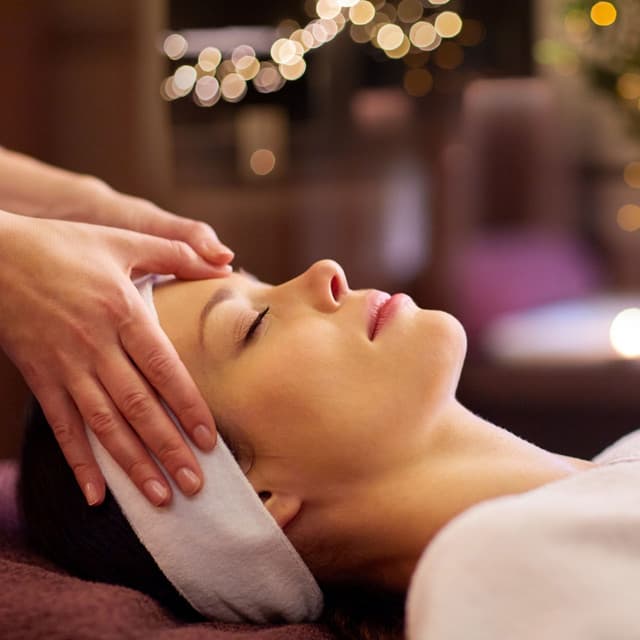 Spa Serenity: Gentle Rain and Chill Melodies - Heavy Rain Sounds