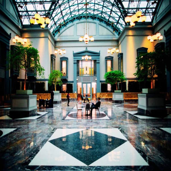 Feelings for Breezy March - Vintage Cafe Background Music