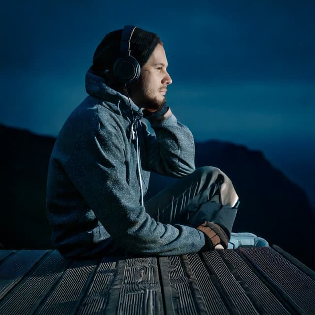 Nighttime Relaxation: Hip Hop Beats for Calm - Relaxatron