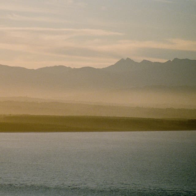 10 AM Waterfronts: Vedanta Wavepools - Nature Sound Collection