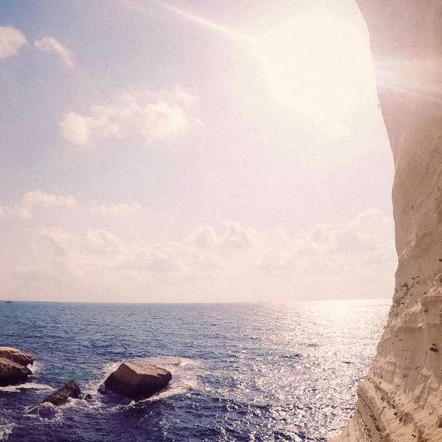 1 Coastal Night: Oceanic Sleep Sanctuary - Ocean Sounds