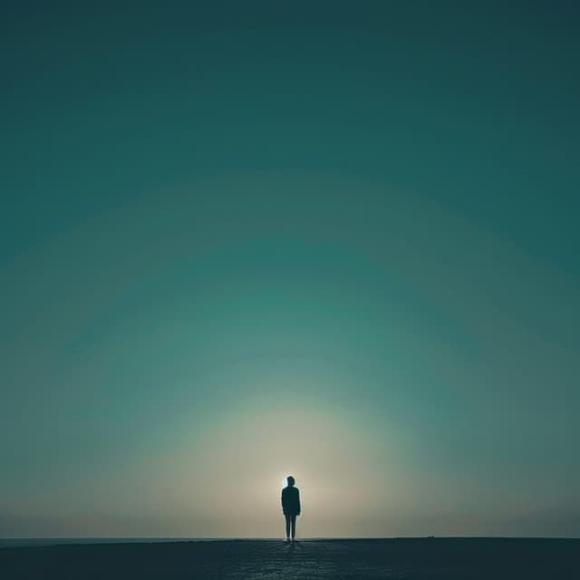 Tranquilidad A La Medianoche: Música Para Un Sueño Relajante - Dormir y Meditar