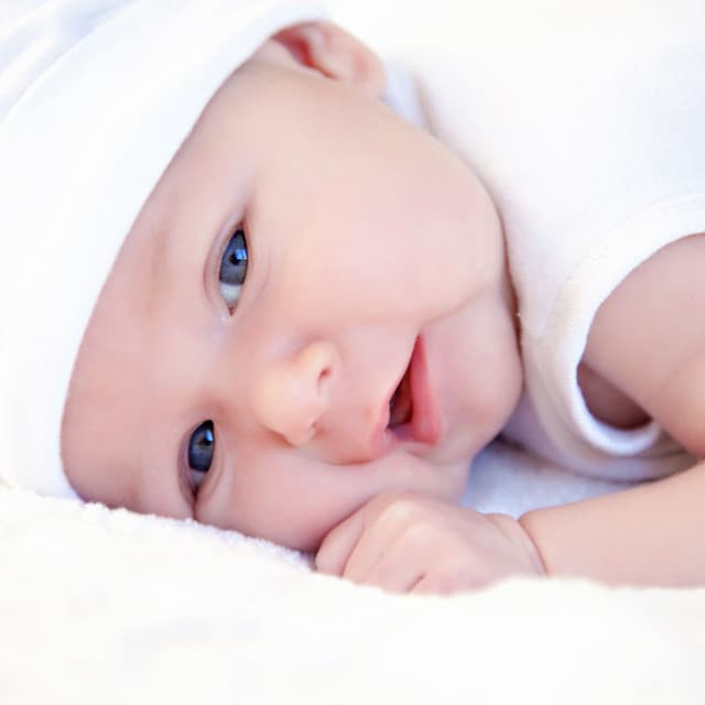 Baby's Serene Symphony: Peaceful Piano Melodies - Vincent & A Secret