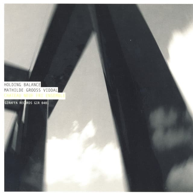 Holding Balance - Mathilde Grooss Viddal