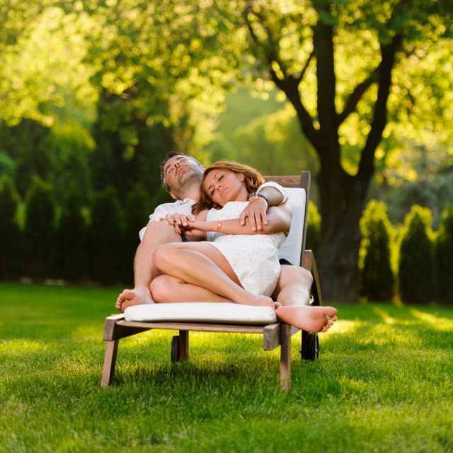 Raindrop and Crickets Lullaby: Nature's Sleep Song with Birds - Nature & Rainforest Sounds Collective