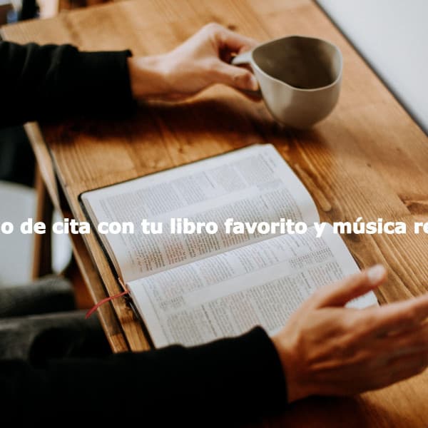 Domingo de cita con tu libro favorito y música relajante - Jazz for Working Playlist