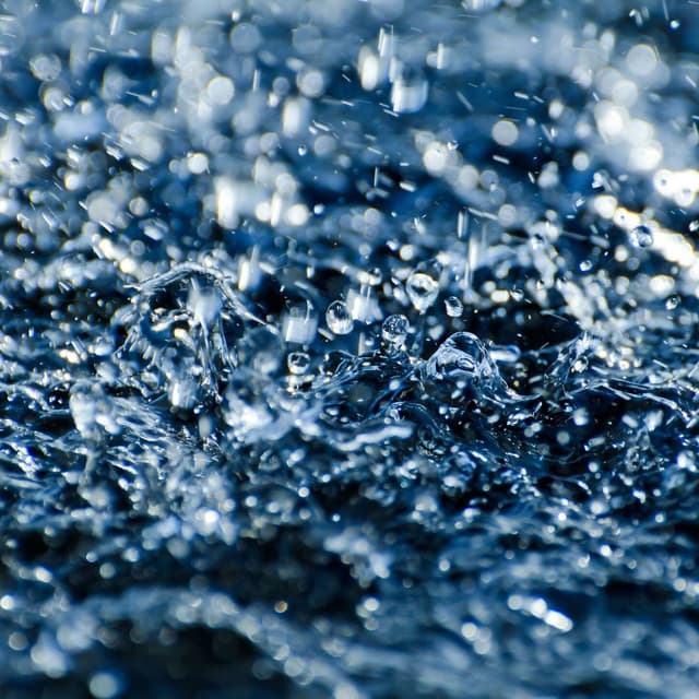 Gentle Showers and Angry Thunderstorms - Regen zum Schlafen