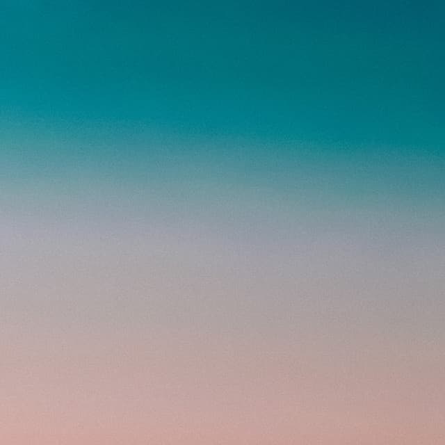 10 Hours White Noise: Subtle Whispers - White Noise for Babies