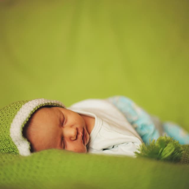 Velvet Cradle: Peaceful Baby Lullaby Serenades - Into Your Eyes