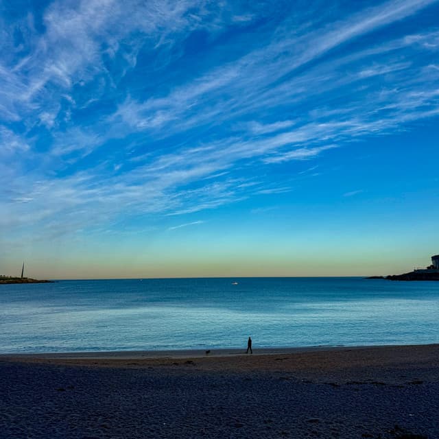 50 Ocean Sounds For Sleep: Bedroom Abyss - Sea Waves Sounds